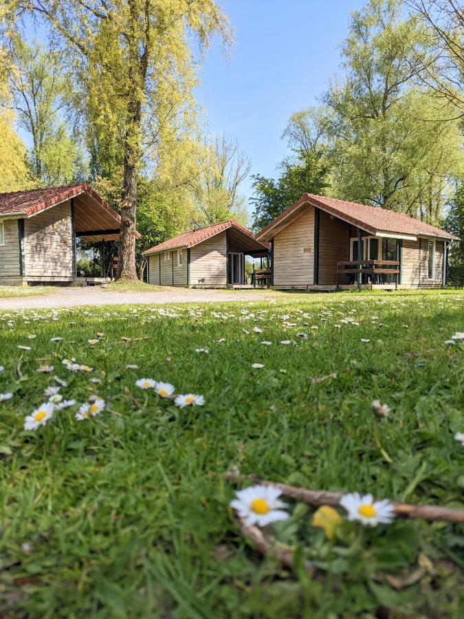Camping Du Port De Plaisance Péronne Exterior photo